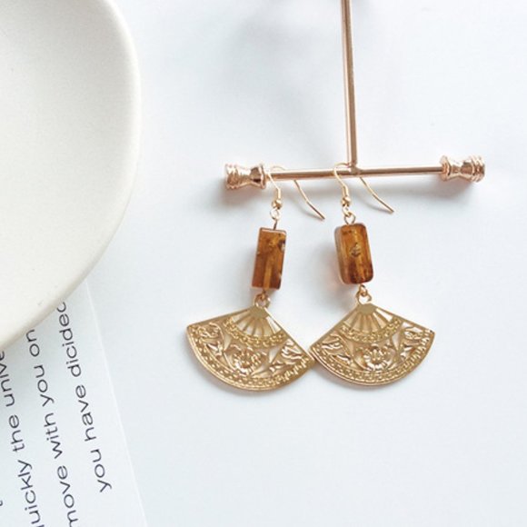 Ancient Asian Fan Stone Drop Earrings - Picture 2 of 11